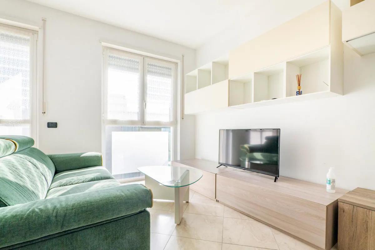 Elegante Bilocale, Zona Centro Lodi 아파트 외부 사진